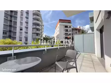 appartement 1 pièce 36 m²