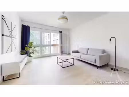 vente appartement 4 pièces  80.00m²  le pont