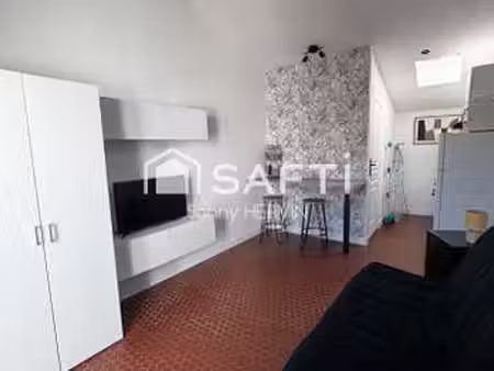 vente maison aux sables-d'olonne (85100) : à vendre / 17m² les sables-d'olonne