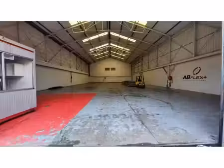 surface industrielle à louer à kieldrechtsebaan 51 verrebroek (rwc43529)