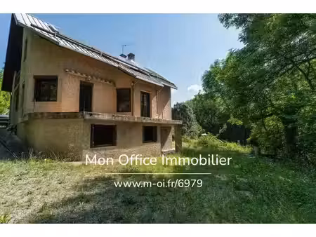 vente maison 5 pièces 140 m² embrun (05200)