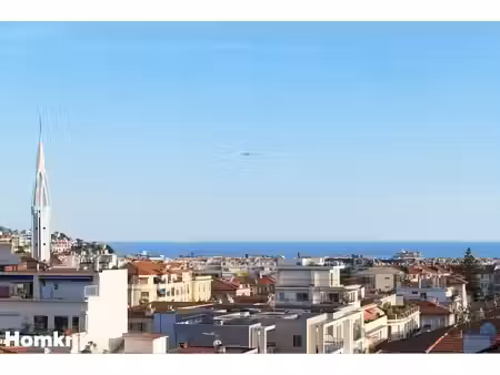 nice libération  3 pièces 74 m²  dernier étage  terrasses  parking