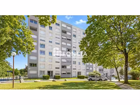 t4 traversant de 76 m² avec balcon  garage et parking – vue sur vercors et crussol