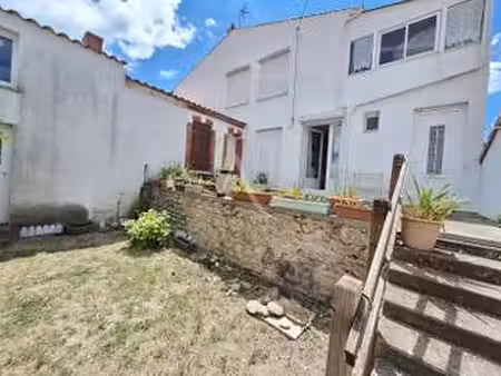 vente maison à la tranche-sur-mer (85360) : à vendre / 189m² la tranche-sur-mer