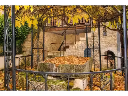 maison de caractère en pierre à ornans  188 m²