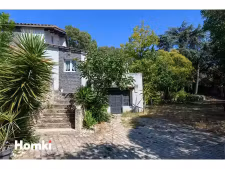 villa 5 pièces 102m²avec piscine secteur sauve - kennedy