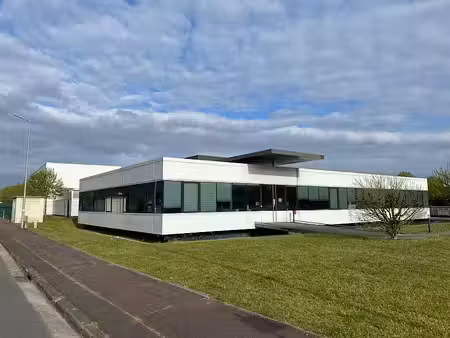 vente/location bureau merignac 600 m²