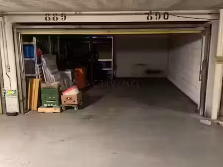 location parking 12 m² à paris 14ème (75014)  110 €