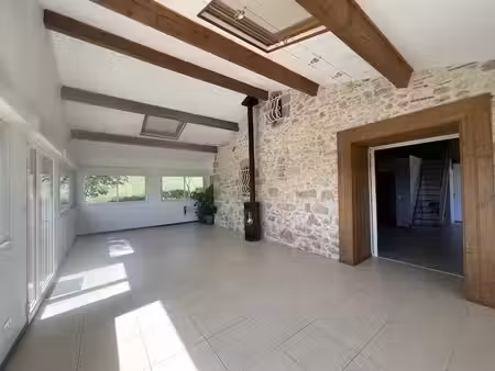 location maison 4 pièces 142 m² à cuq-toulza (81470)  990 €