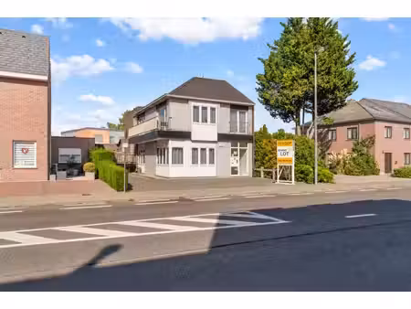 uw lot in onze handen