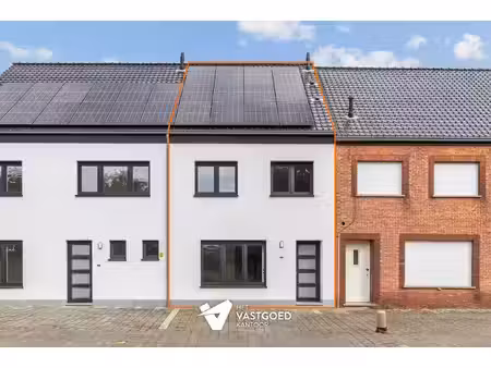 kwalitatief gerenoveerde woning vlakbij centrum
