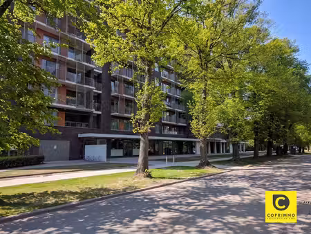 recent appartement met 3 slpk