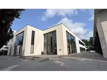 kantoor te huur in westrem building in gent