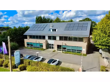 instapklaar kantoor te huur op zichtlocatie langs n70 in lochristi