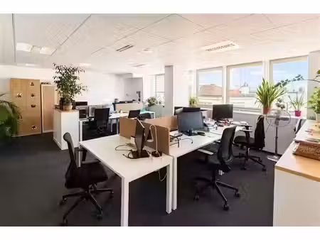 location bureau paris 15ème (75015) 2 813 m²