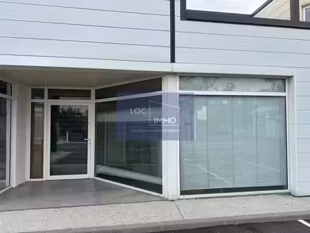 location local d’activités merignac 33700 80m²