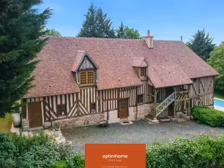 maison ancienne de standing avec piscine et vue campagne