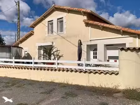 vente maison à saint-germier (79340) : à vendre / 120m² saint-germier