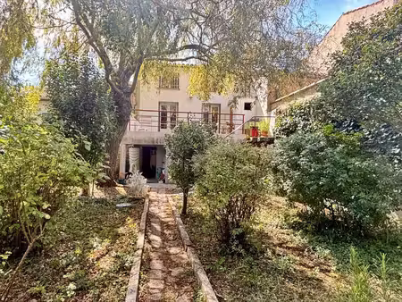 maison de ville avec jardin et fort potentiel  à villepinte entre castelnaudary et bram