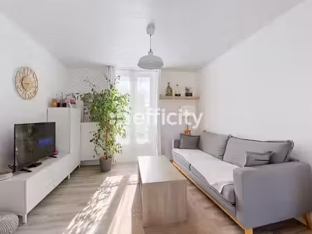 appartement 2 pièces - 48 m²