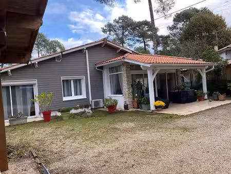 village de petit piquey