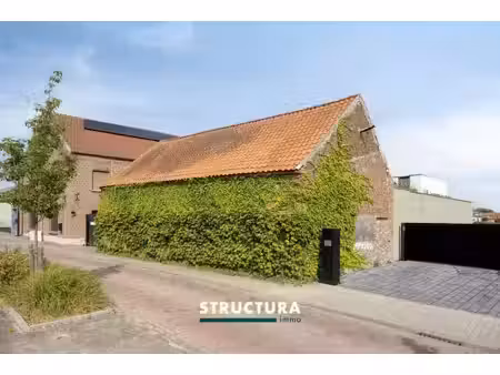 schuur met potentieel tot woonst