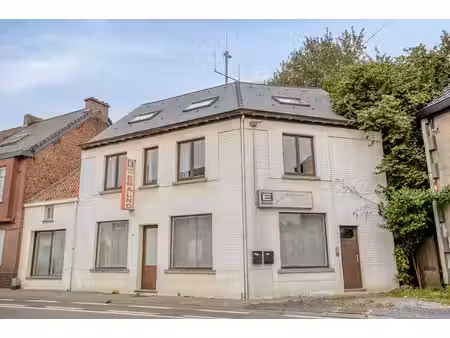 ruime  goedgelegen woning met 3slpks!
