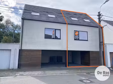 vlierzele - nieuwbouwwoning in moderne betonarchitectuur