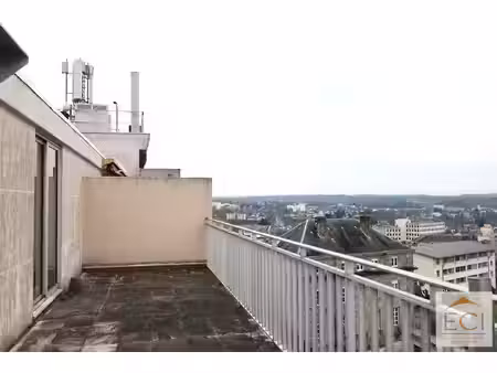 a vendre - appartement duplex 3 chambres - quartier mairie
