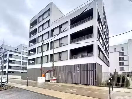 vente parking à gif-sur-yvette (91190)  17 000 €