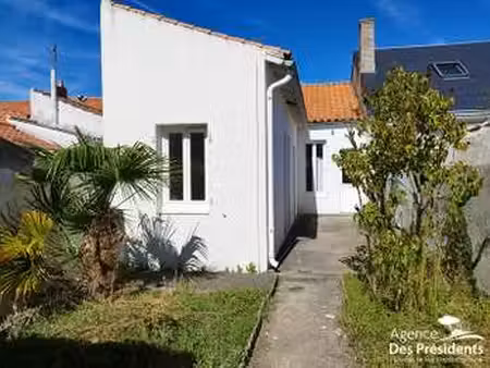 vente maison aux sables-d'olonne (85100) : à vendre / 42m² les sables-d'olonne