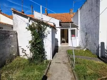 vente maison aux sables-d'olonne (85100) : à vendre / 48m² les sables-d'olonne