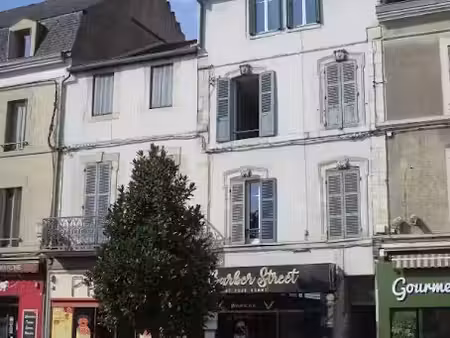 vente immeuble 18 pièces 411 m² à montluçon (03100)  435 000 €