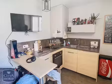 appartement à louer 1 pièce 17 m² - auray (56) - 385€