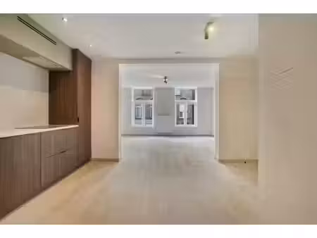 appartement te koop in veurne met 1 slaapkamer