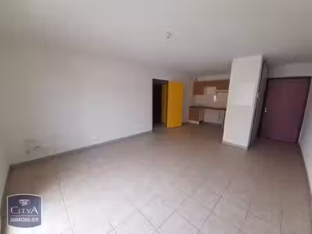 appartement à louer 2 pièces 46.33 m² - lescar (64) - 584€
