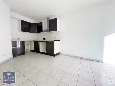 appartement à louer 2 pièces 34.06 m² - avignon (84) - 636€