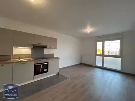 appartement à louer 2 pièces 42.4 m² - barjouville (28) - 620€