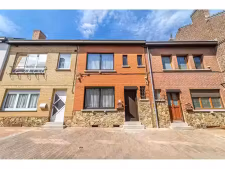 maison à vendre avec terrasse et jardin   marcinelle (vbe68699)