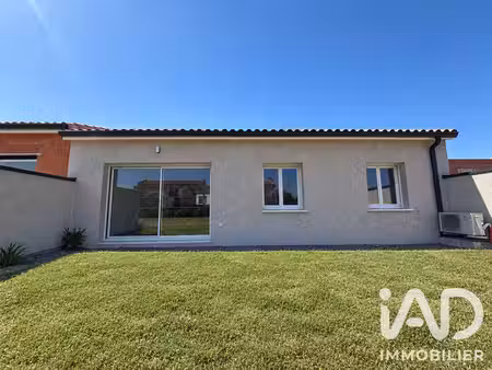 maison traditionnelle à le sequestre (81990)