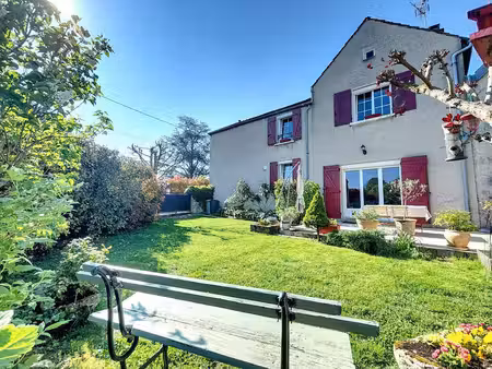 maison en pierre du xixᵉ siècle à perrigny-lès-dijon