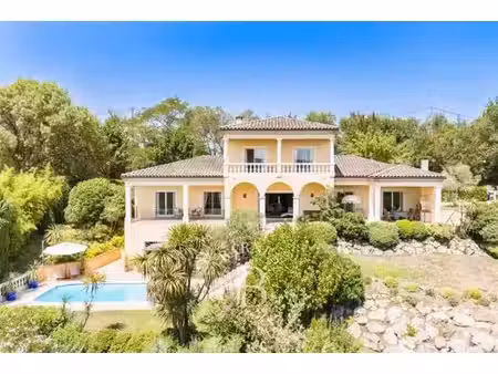 villa de luxe de 12 pièces en vente pin-balma  france