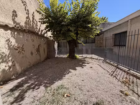 appartement t 2 rez de chaussée monteux