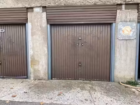 location parking aubenas 07200