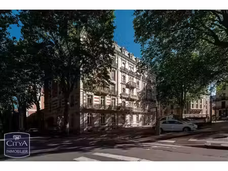 appartement à vendre 2 pièces 73.21 m² - vichy (03) - 215 000€