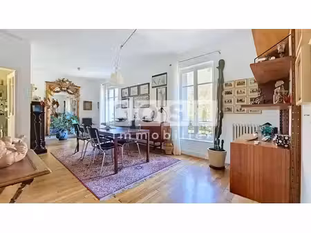 maison de 4 chambres de luxe en vente à bois-colombes  île-de-france