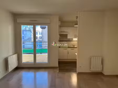 location appartement 3 pièces 53m²