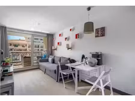 vente appartement 2 pièces 24 m² à cannes la bocca (06150)  99 000 €