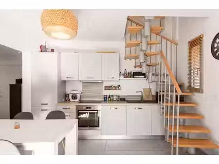 une pépite en duplex à mouans-sartoux