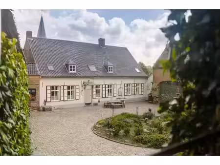huis te koop in brakel met 5 slaapkamers
